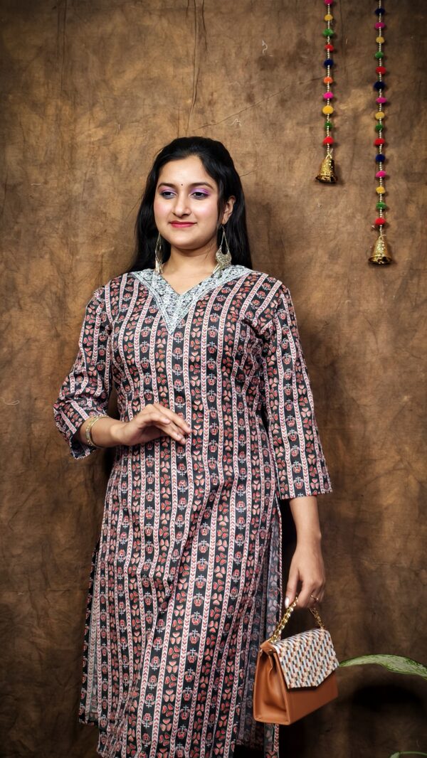 COTTON V NECK KURTI