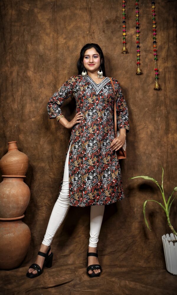 COTTON V NECK KURTI - Image 3