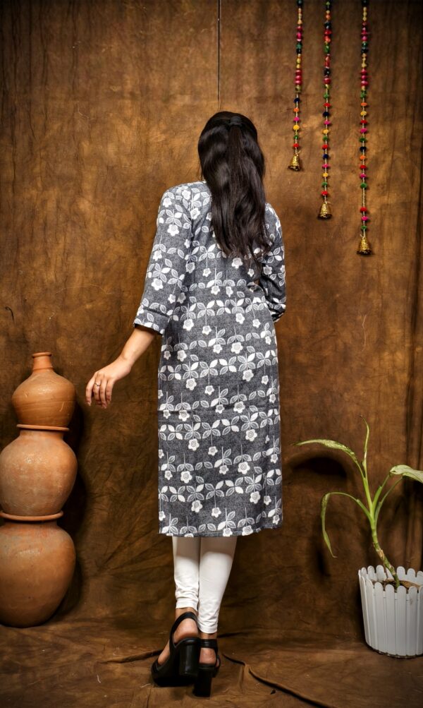 COTTON V NECK KURTI - Image 3