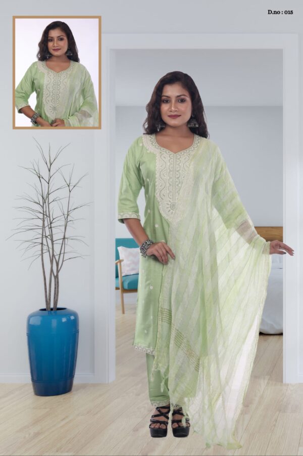 Maya Dabivaran new style 3 pic kurti